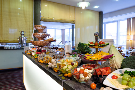 Obstauswahl auf dem Brunchbuffet